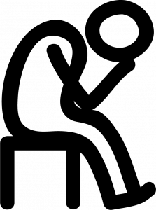 MENSCH-Figur, auf Hocker sitzend. M323